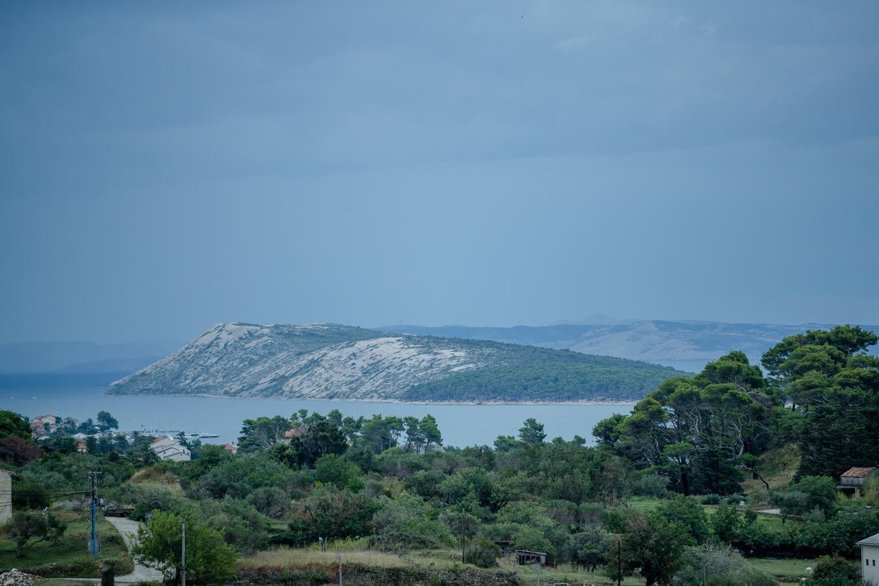 Apartments Marijana Rab Town Buitenkant foto